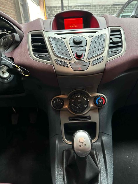 Ford Fiesta 1.6 TDCi 90CV ECOnetic