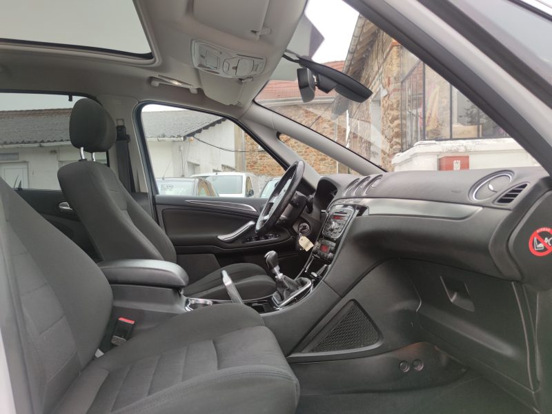 FORD S-MAX 2011
