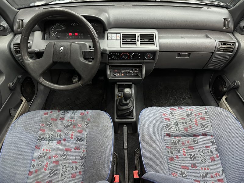 RENAULT CLIO I 1993