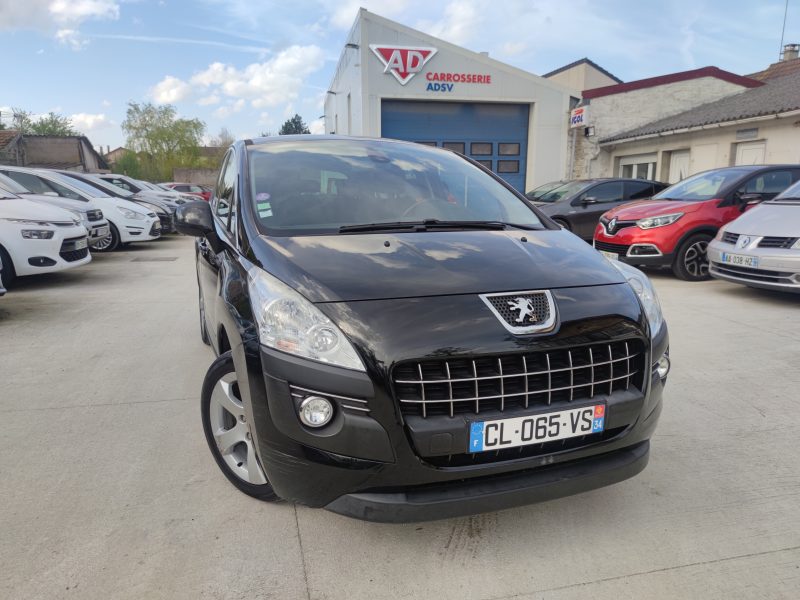 PEUGEOT 3008 Monospace 2012