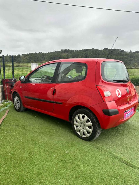 RENAULT TWINGO II 2008