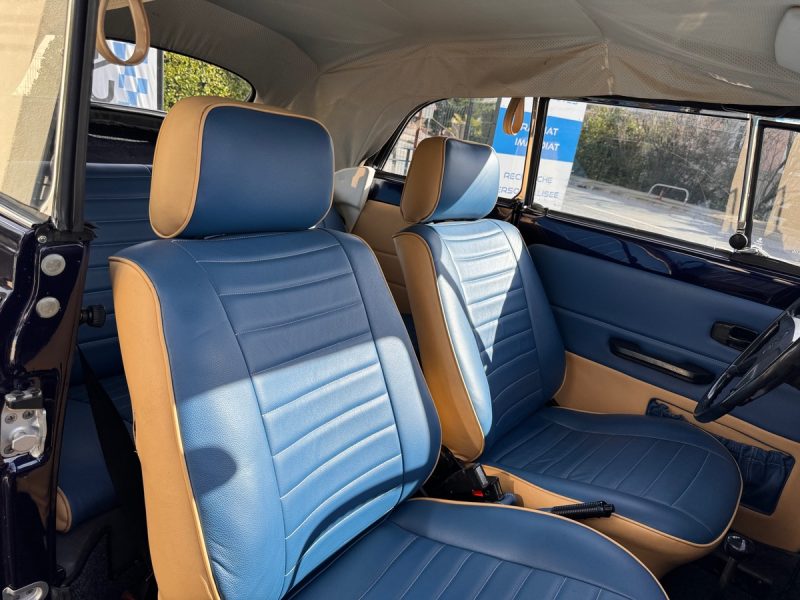 VOLKSWAGEN KAEFER Décapotable 