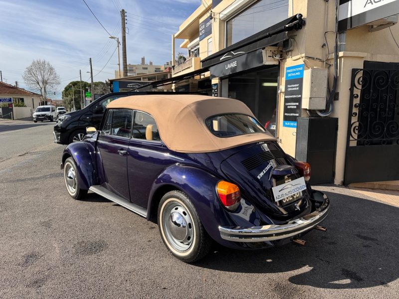 VOLKSWAGEN KAEFER Décapotable 