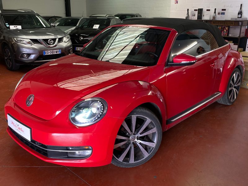 VOLKSWAGEN BEETLE 2013