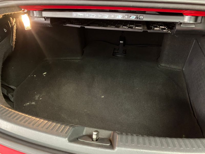 VOLKSWAGEN BEETLE 2013