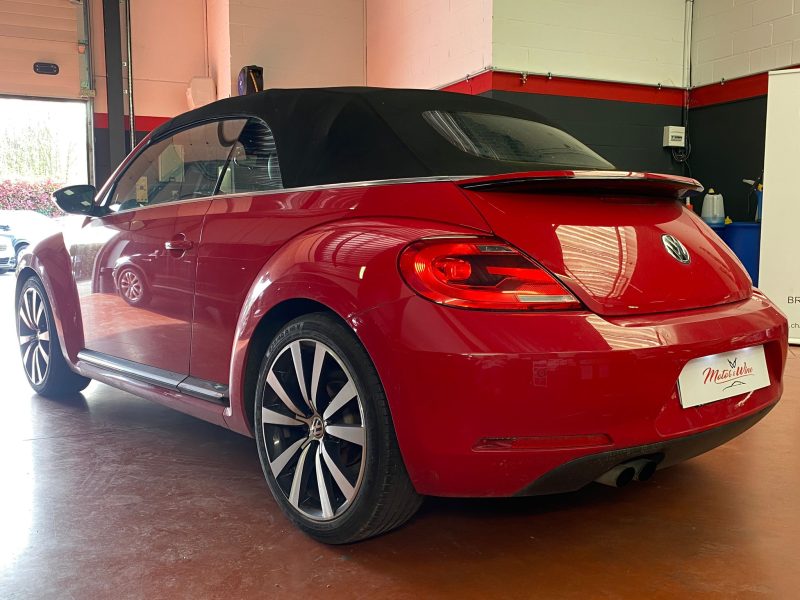 VOLKSWAGEN BEETLE 2013