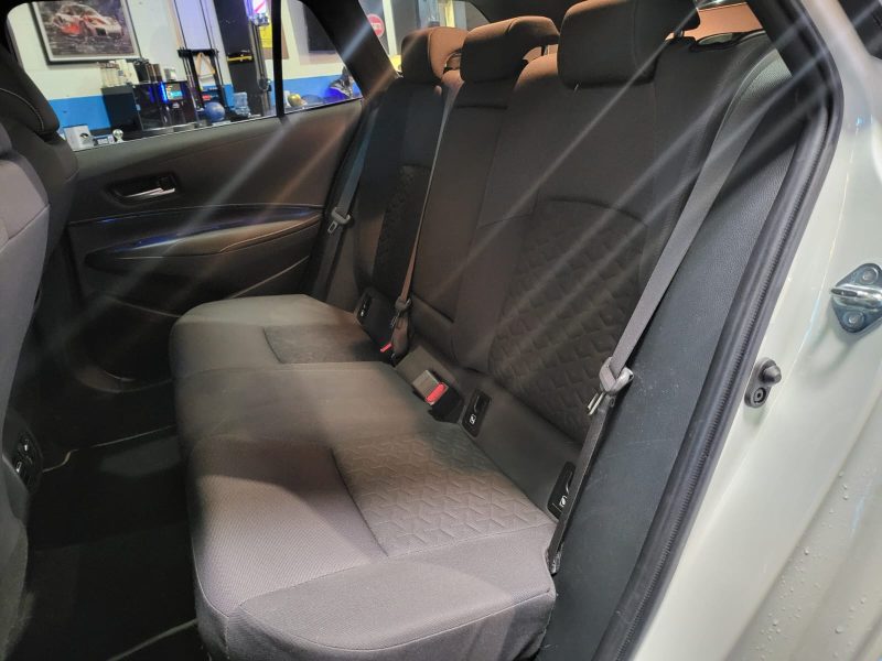 TOYOTA COROLLA TOURING SPORTS 180h 2.0 VVT-i 180/153cv Design Boîte Auto CVT