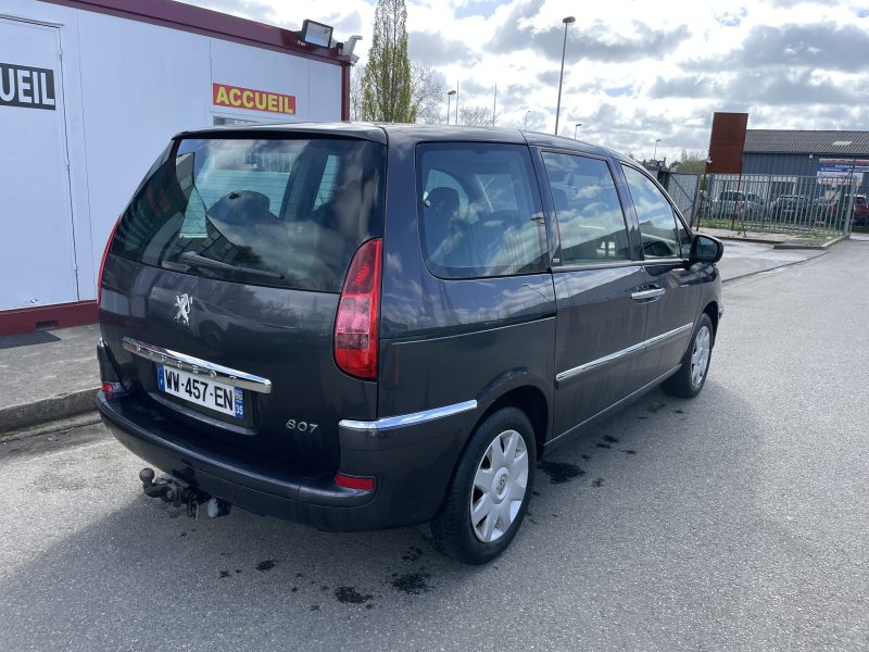 PEUGEOT 807 2011