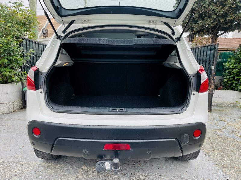 NISSAN QASHQAI  2012