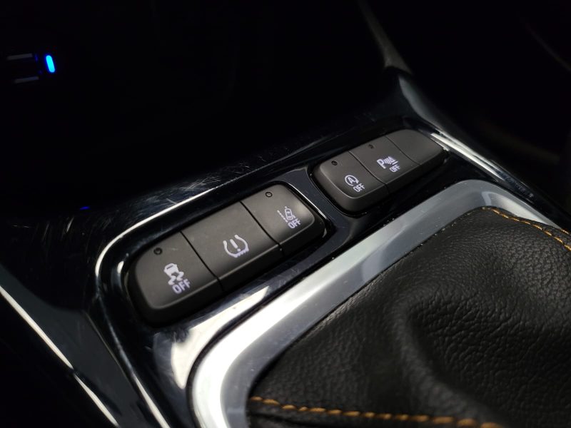 OPEL CROSSLAND X 1.2 TURBO 130CV INNOVATION / SIEGES CHAUFFANTS / VOLANT CHAUFFANT /CAMERA DE RECUL