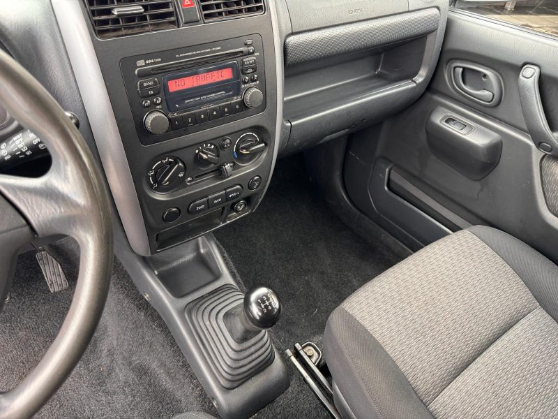 SUZUKI JIMNY 1.5 4x4 86 CV DDiS JLX
