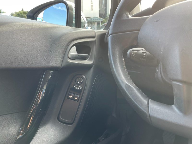 CITROEN C3 1.2L VTI 82CV FEEL EDITION