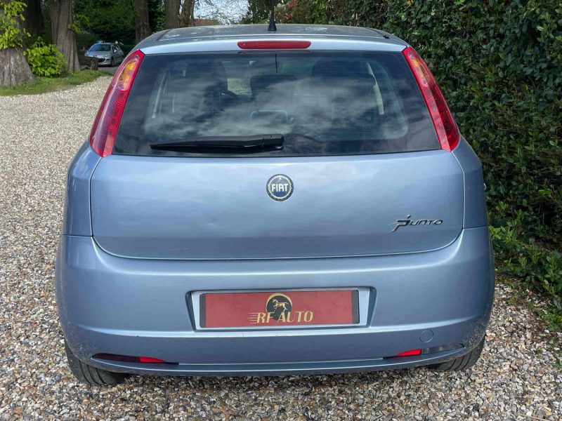 FIAT PUNTO / GRANDE PUNTO 2006 1.3 D Multijet 90cv