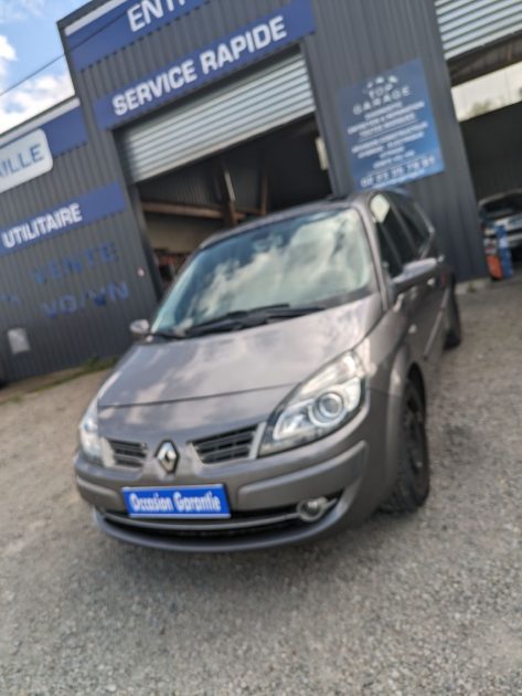 RENAULT GRAND SCENIC II 