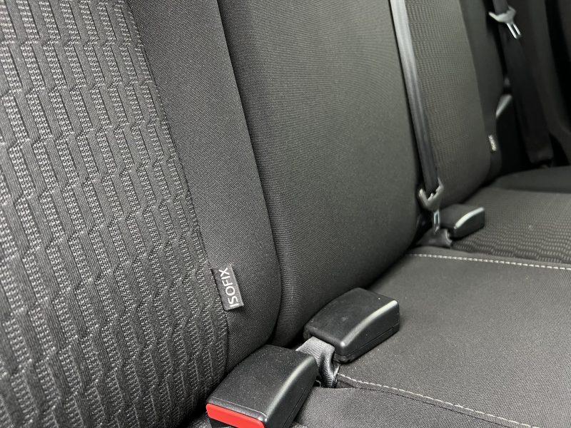PEUGEOT 208 PHASE 2 STYLE 1.2 82 Cv GPS / ECRAN TACTILE REGULATEUR CRIT AIR 1  - GARANTIE 12 MOIS