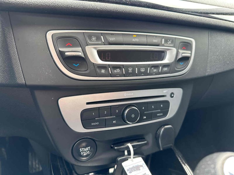 RENAULT MEGANE III 2015