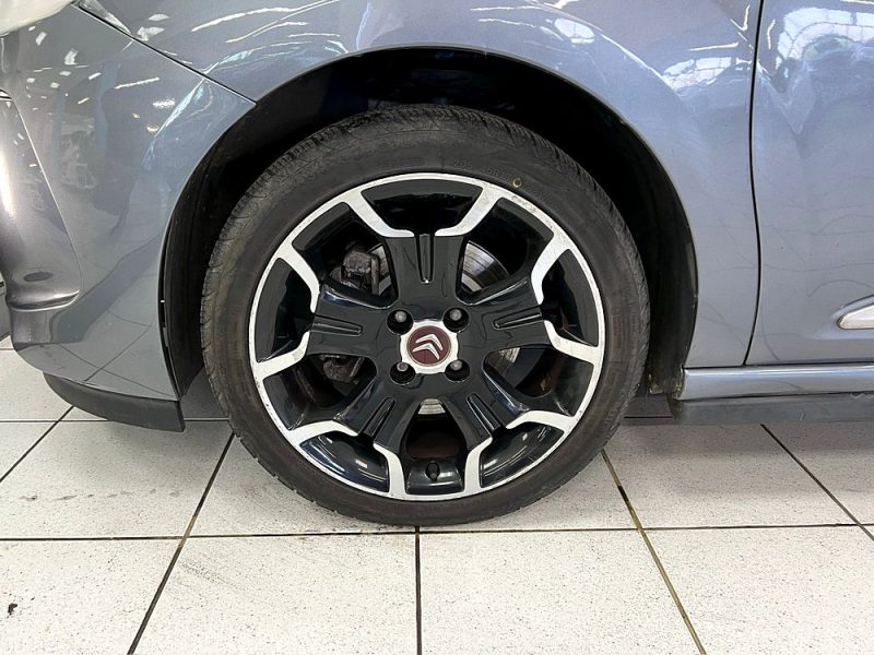 CITROEN DS3 VTI 120 AIRDREAM SO CHIC