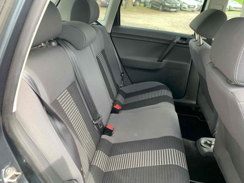 VOLKSWAGEN POLO idéal jeune permis ou ville