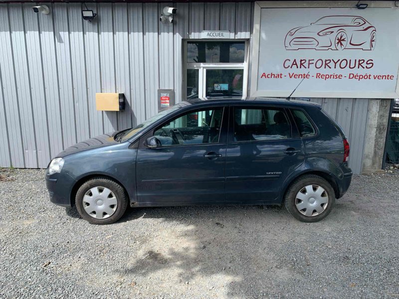 VOLKSWAGEN POLO idéal jeune permis ou ville