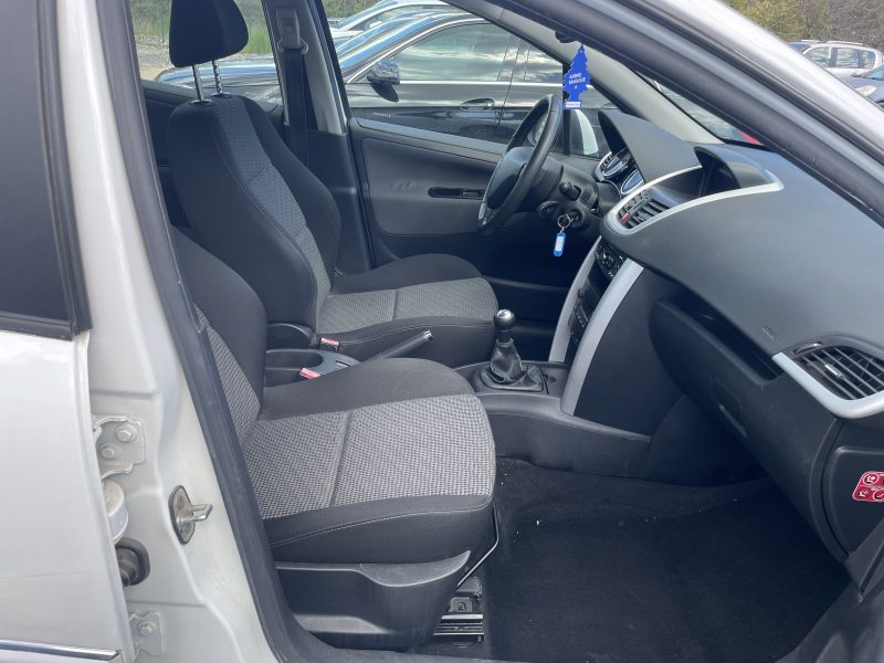 PEUGEOT 207/207+ 2009