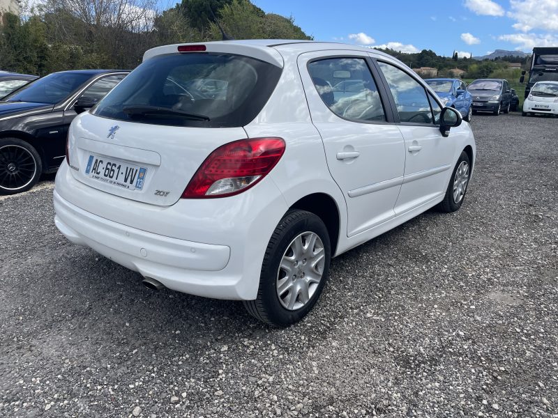 PEUGEOT 207/207+ 2009
