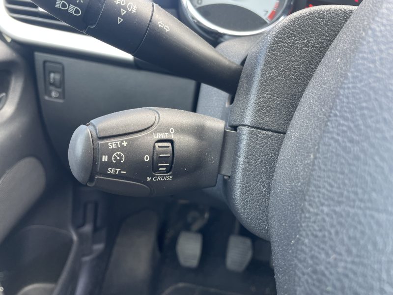 PEUGEOT 207/207+ 2009