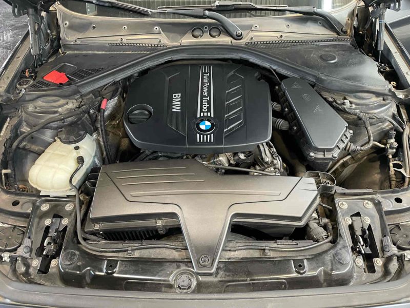 BMW SERIE 1 F20 118D PACK HARMAN KARDON 