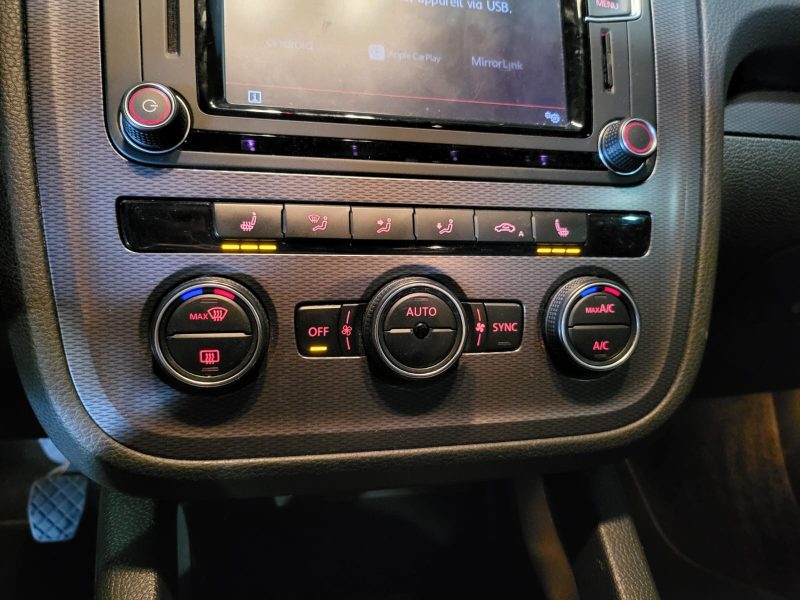 2.0 TDI Phase 2 Bluemotion 150 cv CLUB EDITION / CARPLAY / CAMERA AR