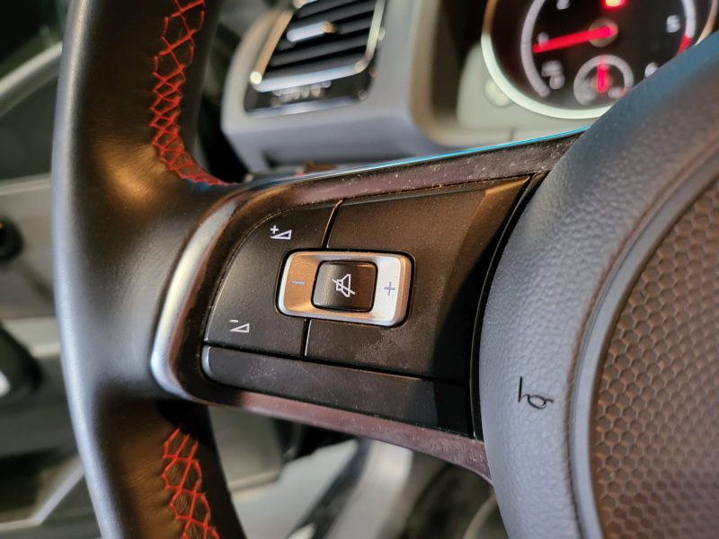 2.0 TDI Phase 2 Bluemotion 150 cv CLUB EDITION / CARPLAY / CAMERA AR