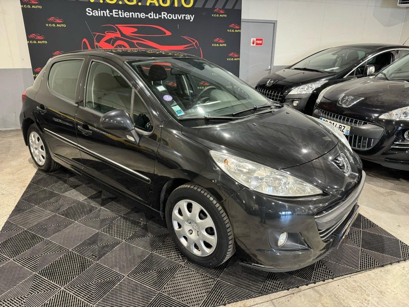 PEUGEOT 207 2010
