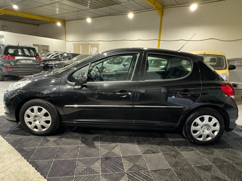 PEUGEOT 207 2010