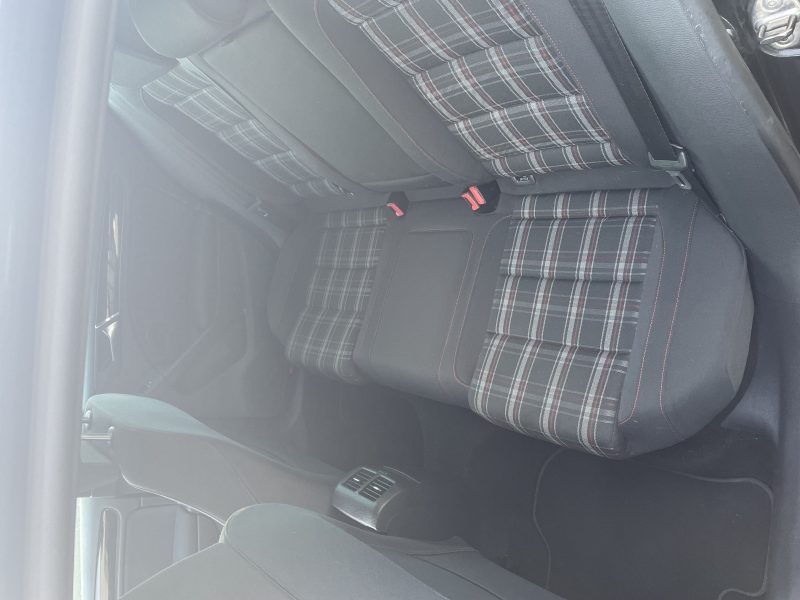 VOLKSWAGEN GOLF VI 2012