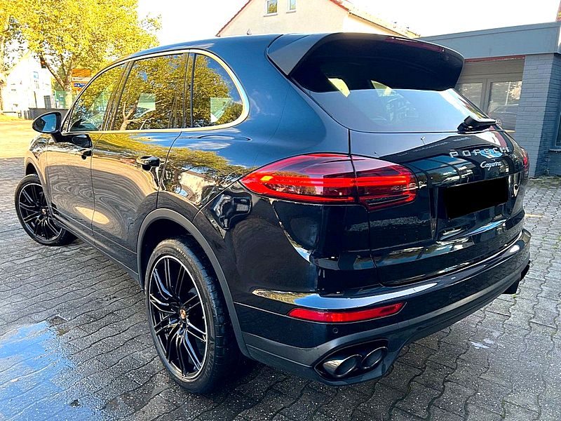 Porsche Cayenne II (2) 3.0 V6 D 262 TIPTRONIC
