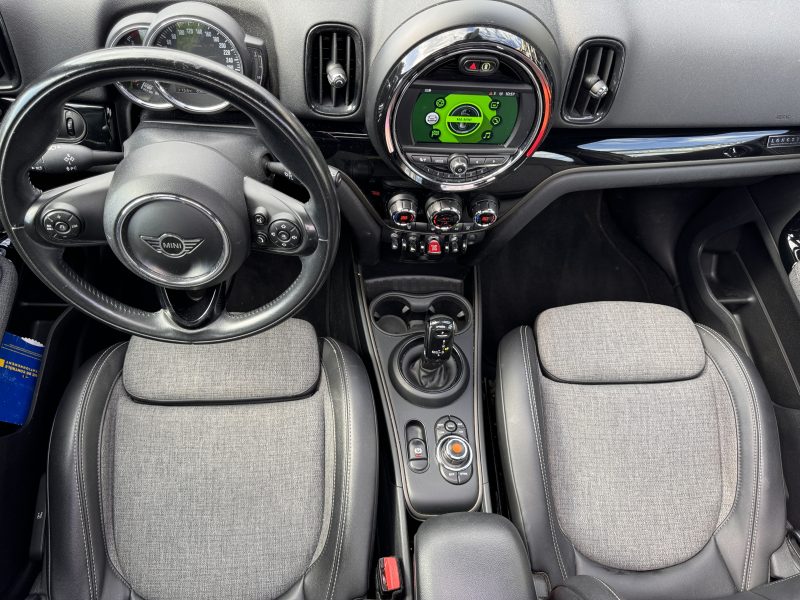 MINI COUNTRYMAN ONE