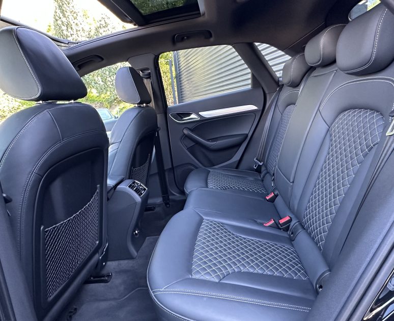 Audi RS Q3 2.5 TFSI 340 QUATTRO S TRONIC*ABT*PANO*