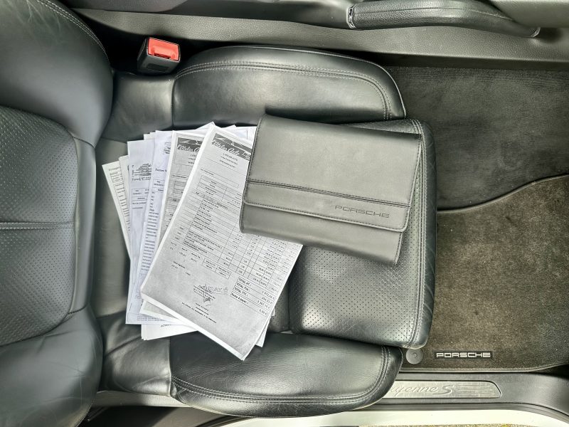 PORSCHE CAYENNE 2012