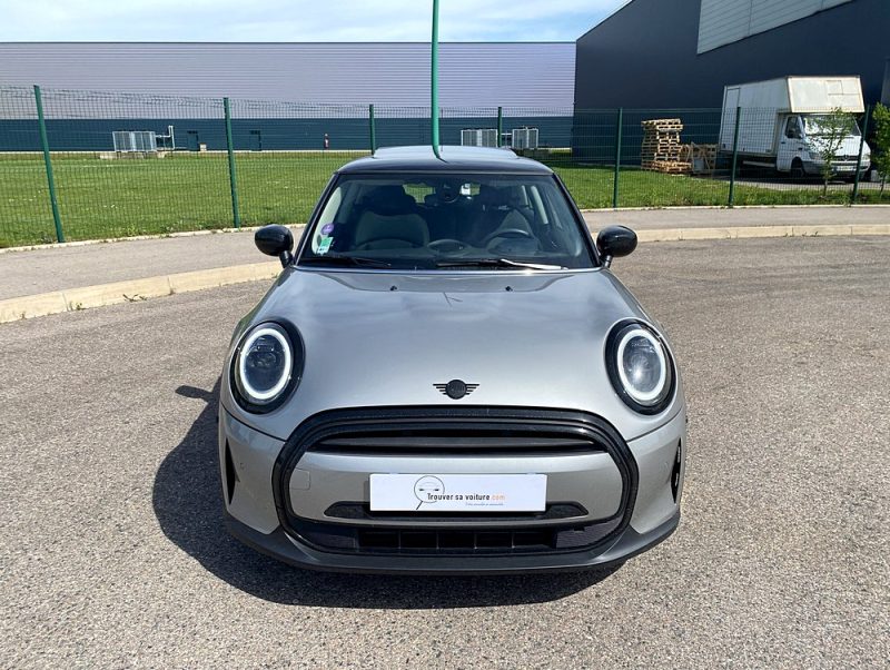 MINI COOPER PREMIUM PLUS 1.5 L 136 ch Toit ouvrant