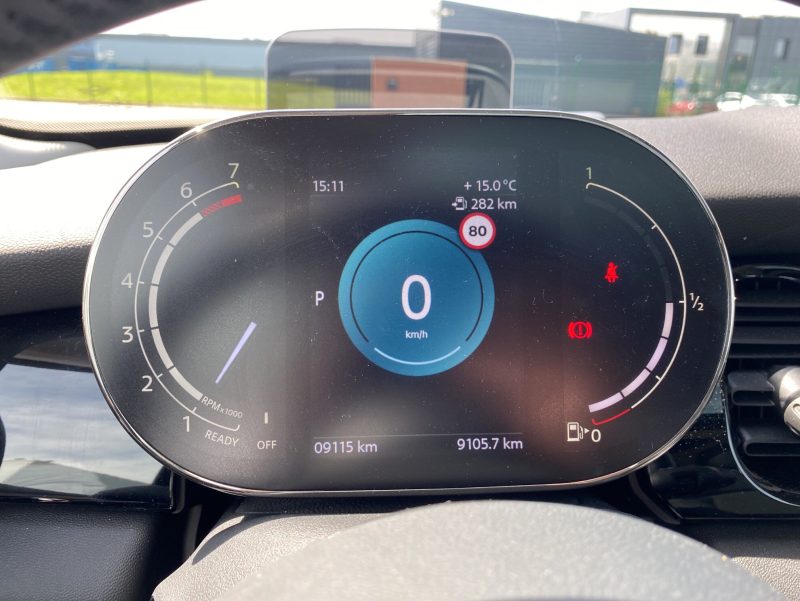 MINI COOPER PREMIUM PLUS 1.5 L 136 ch Toit ouvrant