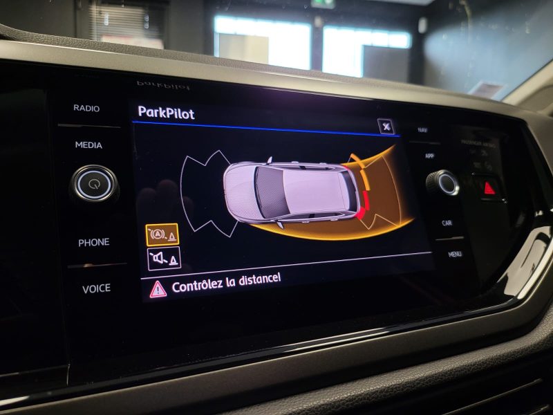 VOLKSWAGEN POLO VI 1.6 TDI 80cv CONFORTLINE BUSINESS/ CARPLAY / RADAR AV AR