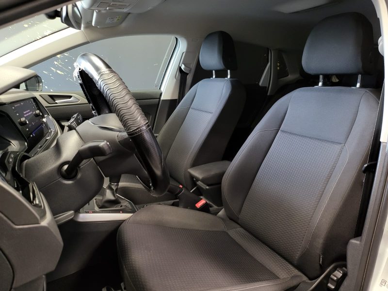 VOLKSWAGEN POLO VI 1.6 TDI 80cv CONFORTLINE BUSINESS/ CARPLAY / RADAR AV AR