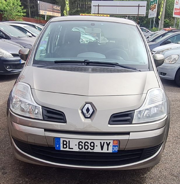 RENAULT MODUS / GRAND MODUS 2011