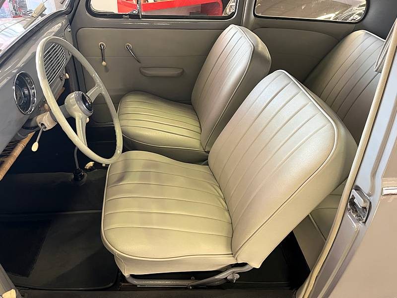 VOLKSWAGEN COCCINELLE  Ovale 1956