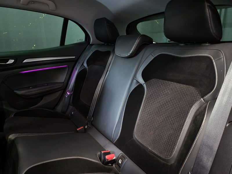 RENAULT MEGANE IV 1.3 TCe 140Cv INTENS /CAMERA+CARPLAY+MAIN LIBRE+LUMIERE D'AMBIANCE/