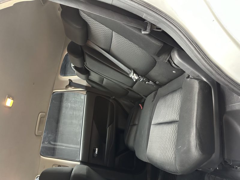 MITSUBISHI OUTLANDER 2012