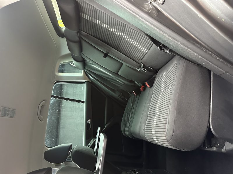 VOLKSWAGEN TIGUAN 2011