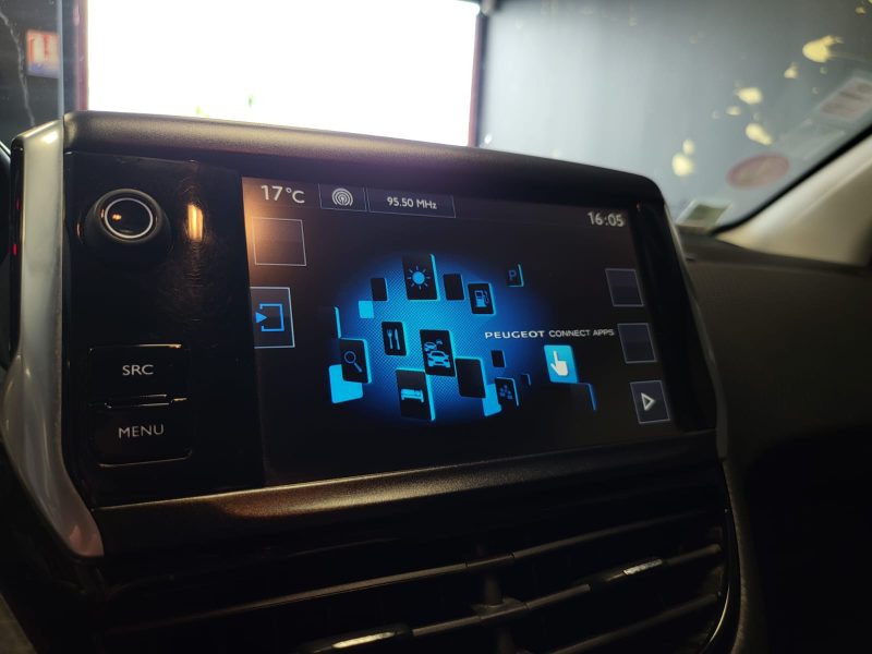 PEUGEOT 2008 1.2 PureTech 110cv ACTIVE / GPS+REGULATEUR+LIMITEUR+COURROIE DE DISTRIBUTION A JOUR/