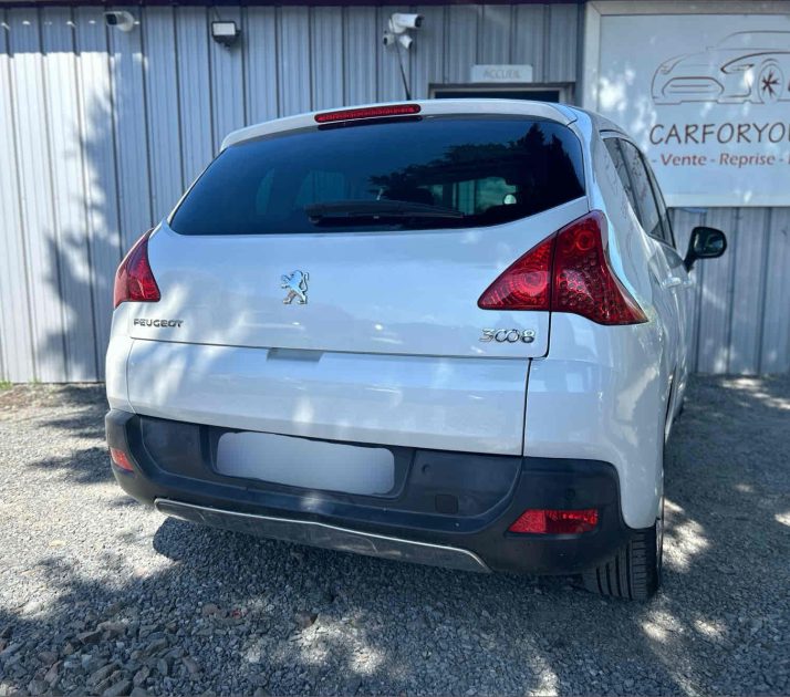 PEUGEOT 3008 Monospace 2011