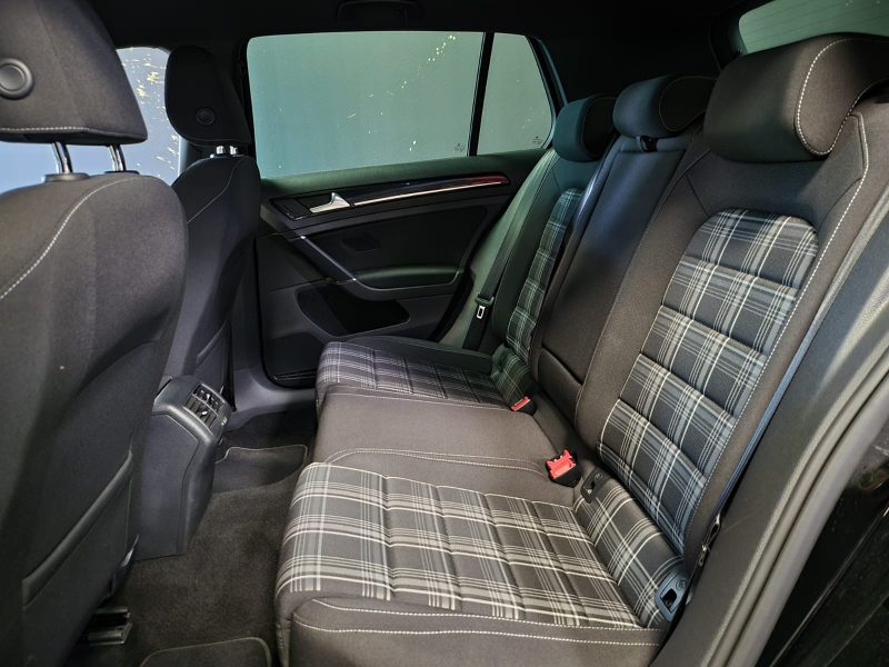 VOLKSWAGEN GOLF VII 2.0 GTD 184cv /SIEGE CHAUFFANT+ENTRETIEN COMPLET+GPS/
