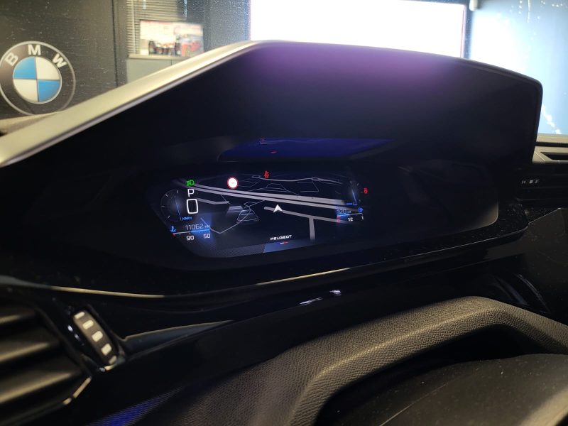 PEUGEOT 308 SW 1.2 PURETECH 130cv EAT8 GT / CARPLAY / I-COCKPIT 3D / KEYLESS