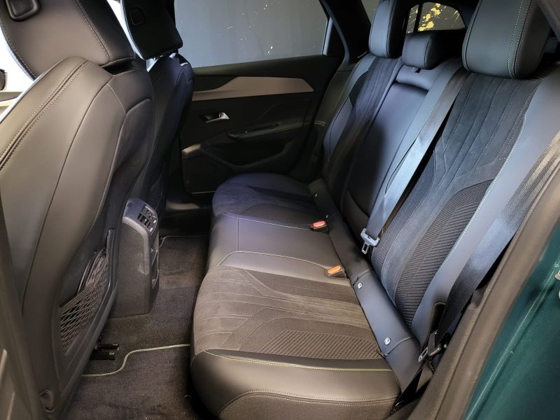 PEUGEOT 308 SW 1.2 PURETECH 130cv EAT8 GT / CARPLAY / I-COCKPIT 3D / KEYLESS